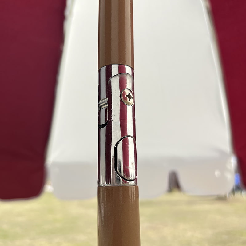 Cadru din fibră 2M, arbore ușor din aluminiu, umbrelă de soare obișnuită.