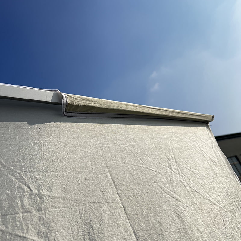 Umbrelă de plajă decorativă cu 2 nervuri de 2,8*2,4 m