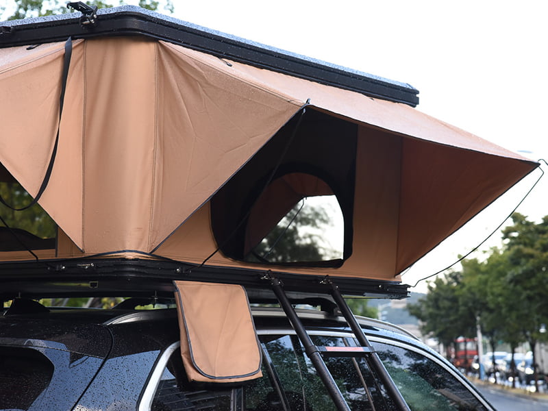 Cort de camping pe acoperiș cu scară Cort de camping pe acoperiș cu scară