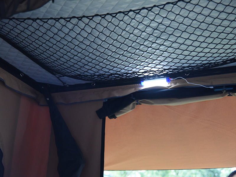 Cort de camping pe acoperiș cu scară Cort de camping pe acoperiș cu scară