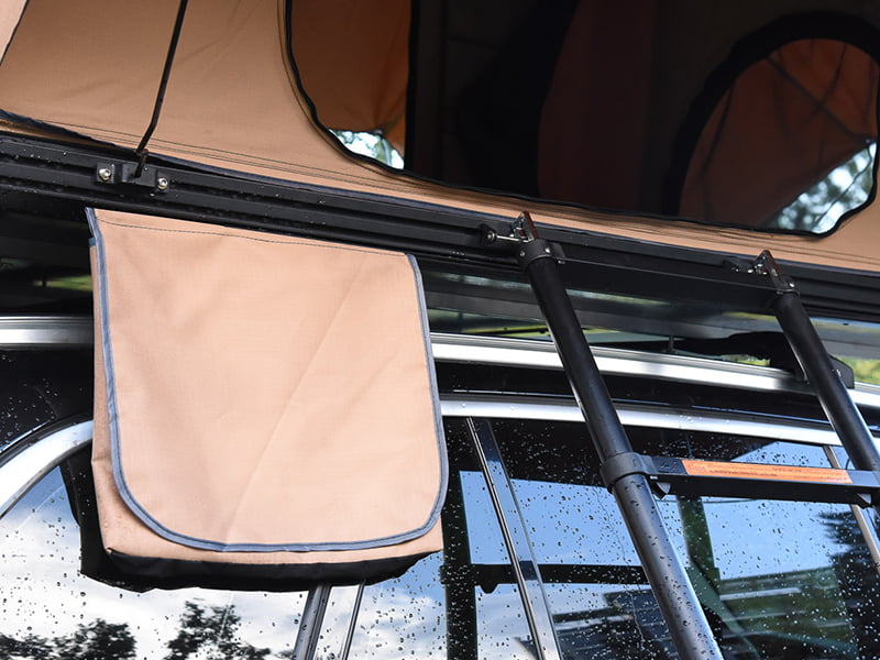Cort de camping pe acoperiș cu scară Cort de camping pe acoperiș cu scară