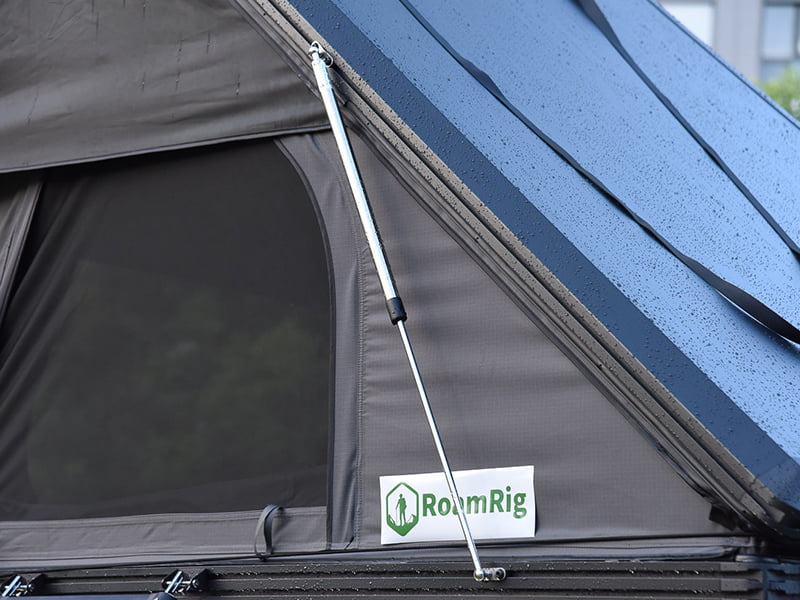 Cort de camping pe acoperiș cu scară Cort de camping pe acoperiș cu scară