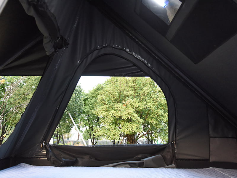 Cort de camping pe acoperiș cu scară Cort de camping pe acoperiș cu scară